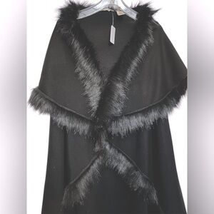 Soft Surroundings Faux Fur Wrap